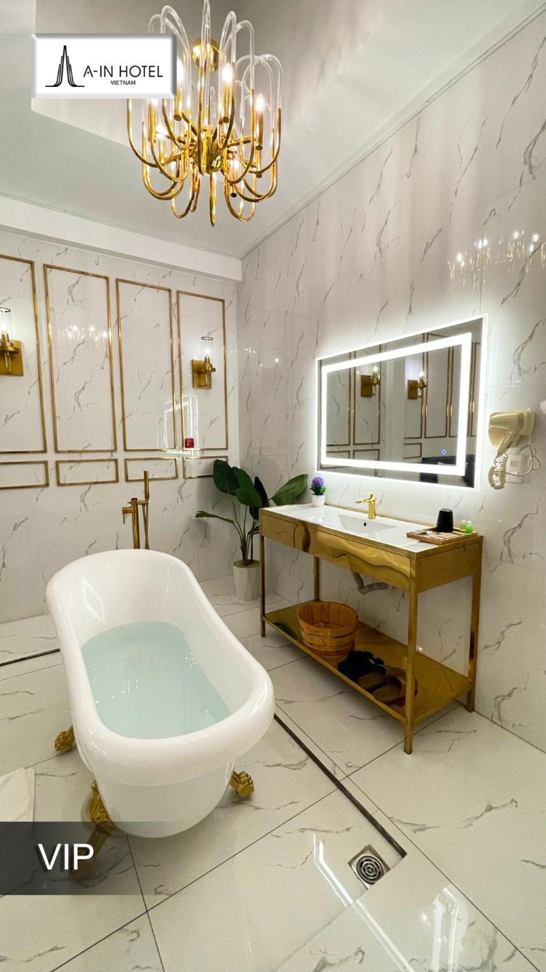 A In Hotel Glamour Ho Chi Minh City Bagian luar foto
